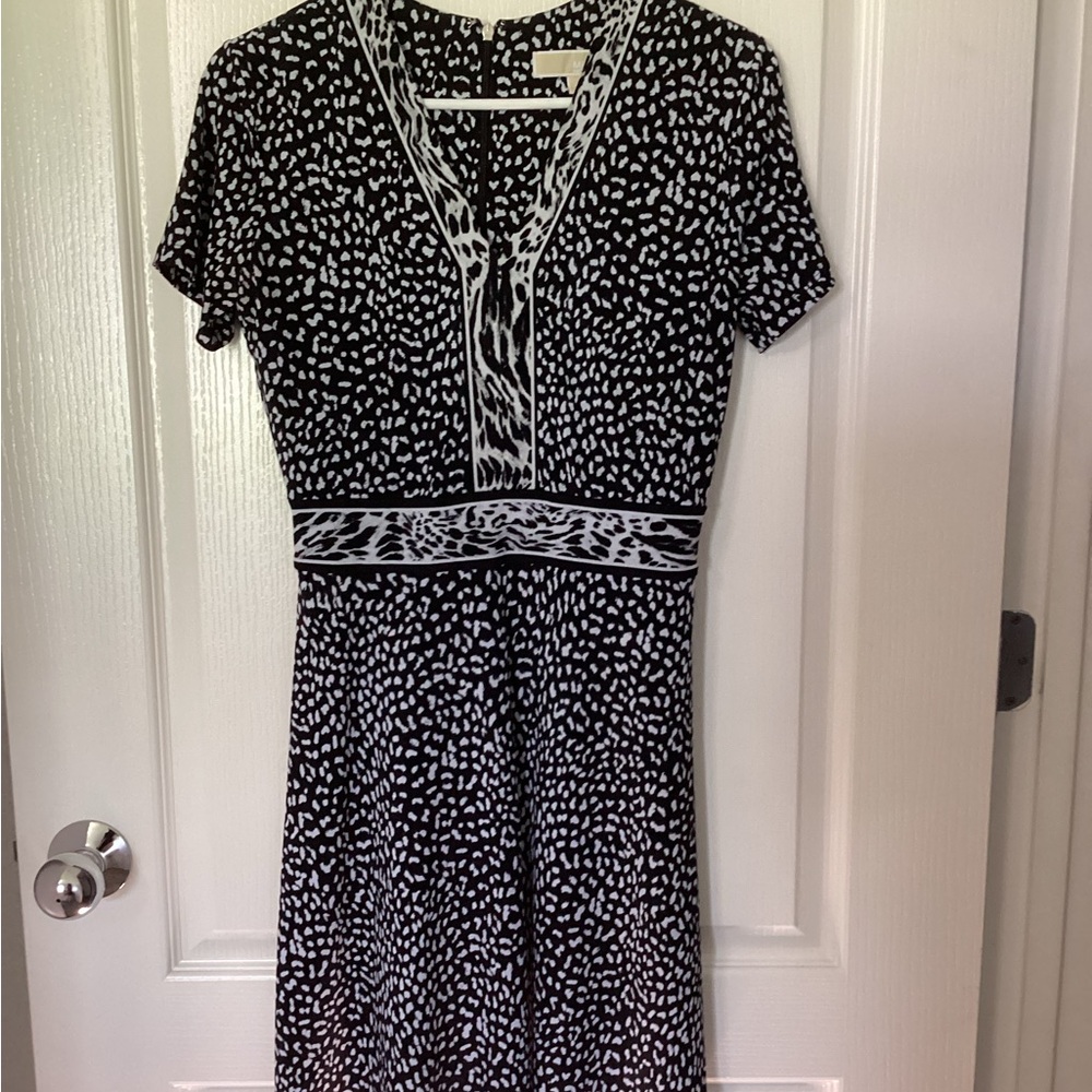 Michael Kors Black and White V-Neck Dress